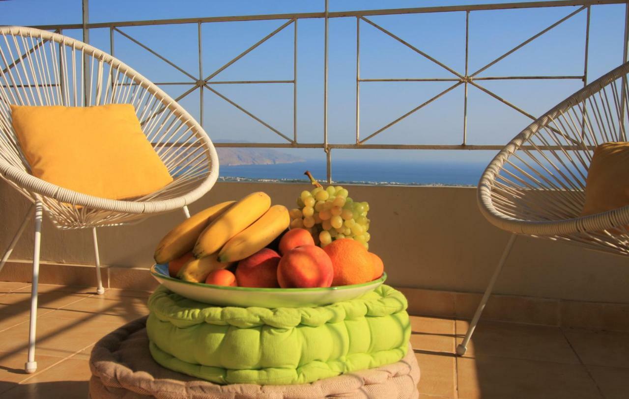 360 Panorama House - Gazing At Horizon And The Stars Of The Galaxy In The Night - Fresh Cool Breeze Most Of The Time - Just 7 Min From The Beach Kournás Exterior foto